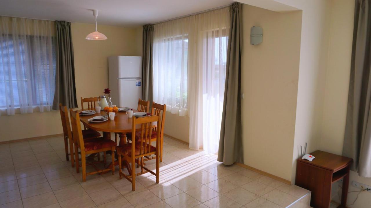 Вила Помело - Family Villa Pomelo Bŭlgarevo Exteriér fotografie