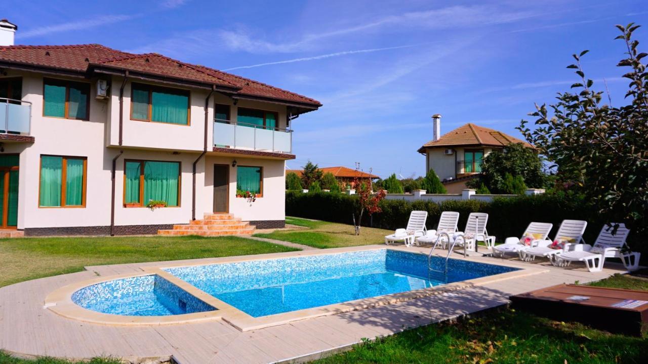 Вила Помело - Family Villa Pomelo Bŭlgarevo Exteriér fotografie