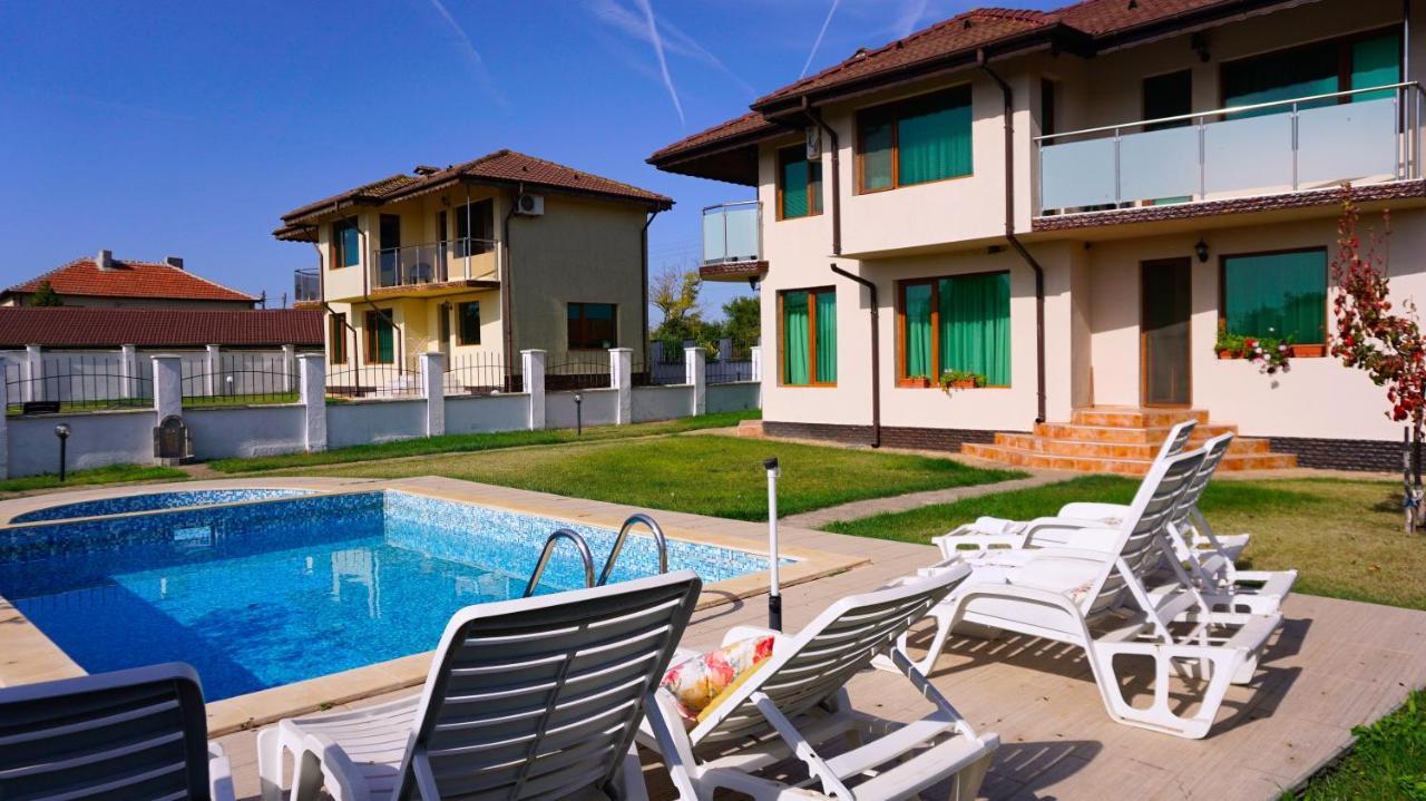 Вила Помело - Family Villa Pomelo Bŭlgarevo Exteriér fotografie