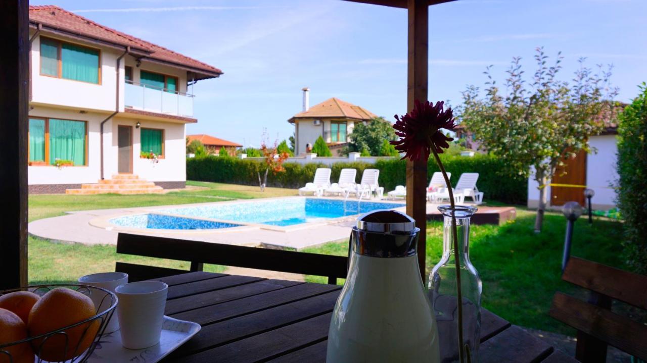 Вила Помело - Family Villa Pomelo Bŭlgarevo Exteriér fotografie
